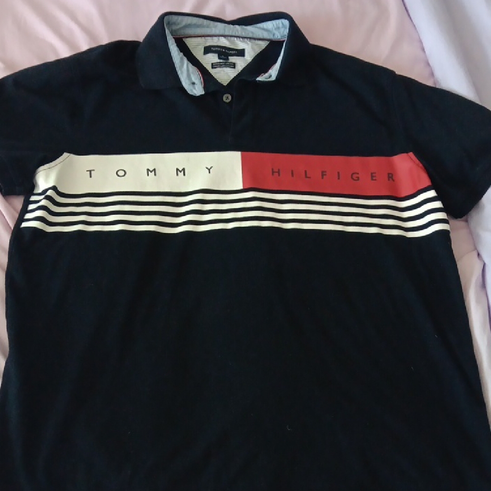 Tommy Hilfiger Men's Polo in Black and Red